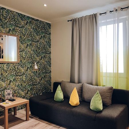 Neuwertiges Apartment Mit Kostenlose Privatparkplatz Auch Fuer Transporter Geeignet R1 Freiberg am Neckar Exterior foto