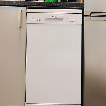 Neuwertiges Apartment Mit Kostenlose Privatparkplatz Auch Fuer Transporter Geeignet R1 Freiberg am Neckar Exterior foto